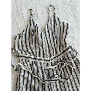 American Eagle Outfitters Jumpsuit Medium